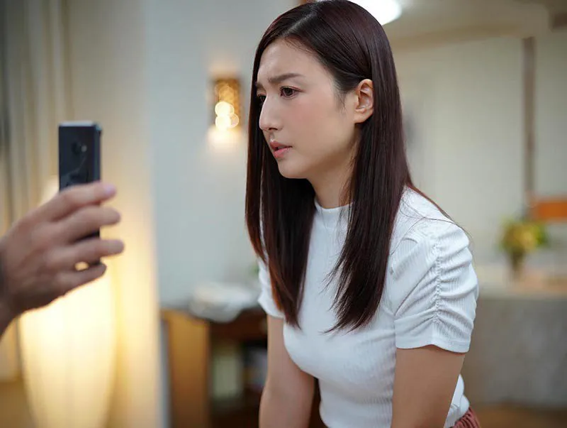 Vợ yêu địt trộm bị người chồng bắt quả tang và cái kết jav