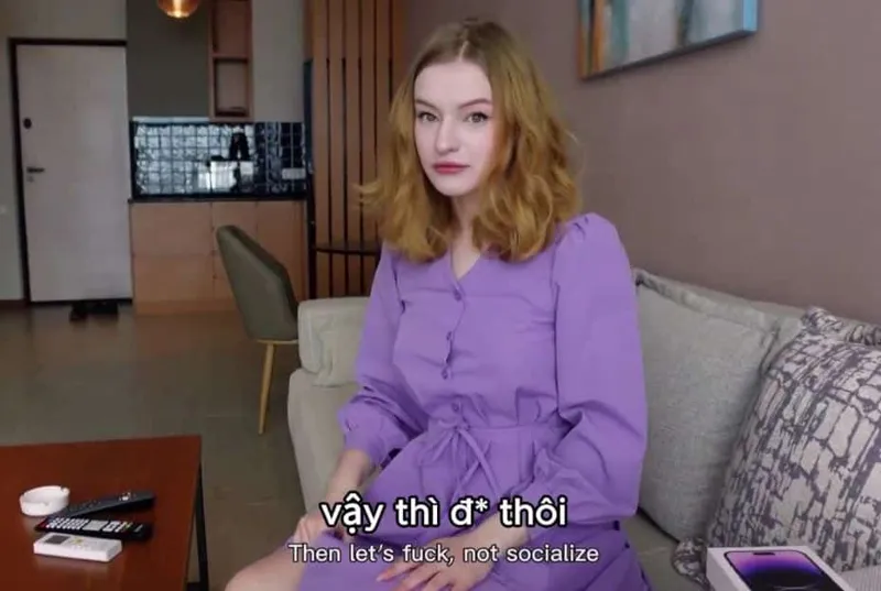 Tặng người yêu ngoài công viên cái iphone rồi dẫn về dí phê cc